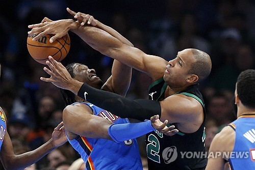 [NBA] 'SGA 36점' OKC, 거함 보스턴 꺾고 5연승 질주