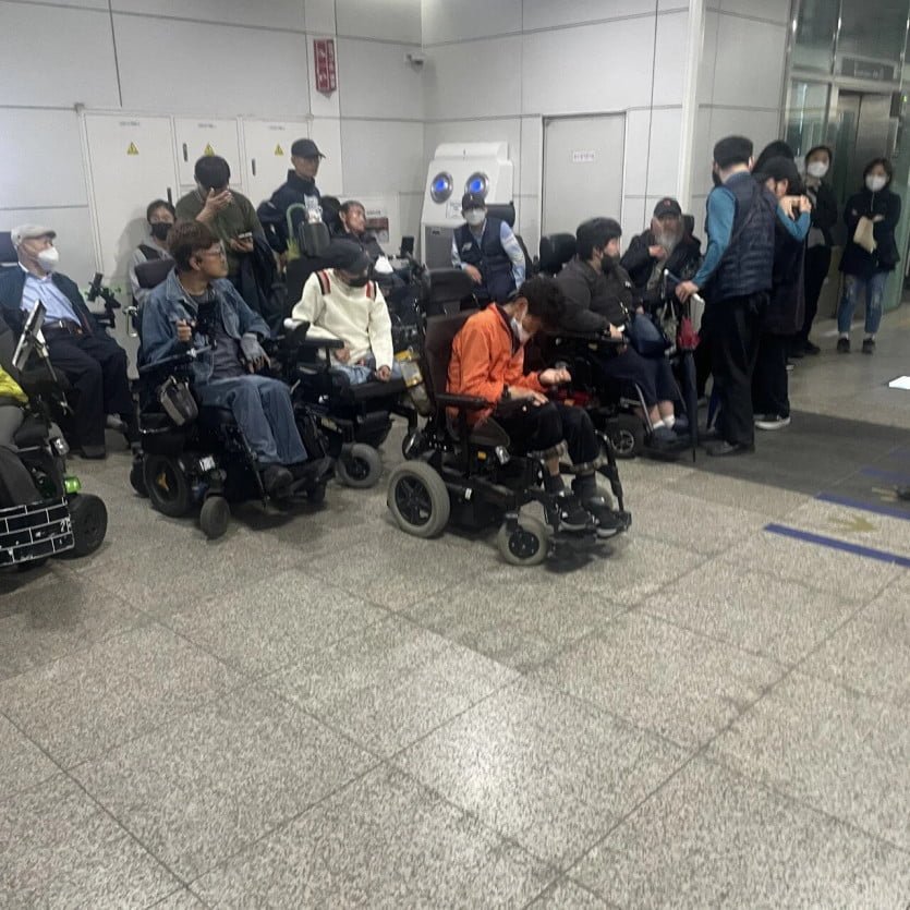 한장 더 추가된 김포공항 인근